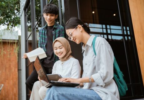 7 Alasan Pentingnya Akreditasi Universitas S2 di Indonesia!