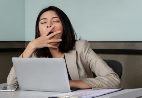 Challenges of Working While Fasting: Overcoming Fatigue and Lack of Sleep