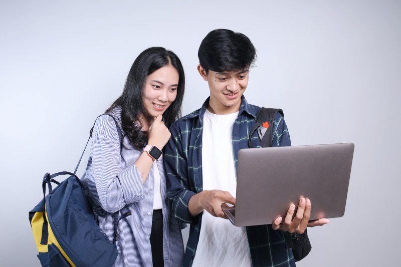 7 Manfaat Platform Survei Online untuk Skripsi Mahasiswa