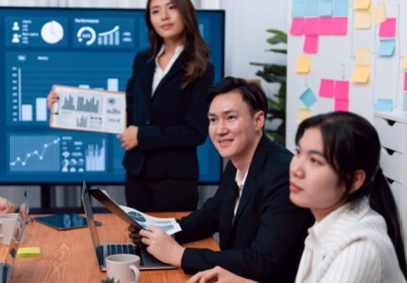 10 Fungsi dan Manfaat Market Research Consultant bagi Bisnis
