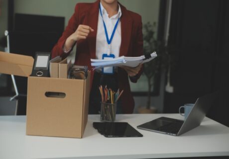 PHK, Severance, dan Ruang Kerja yang Sepi Duka