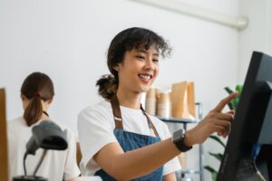 7 Rekomendasi Aplikasi Kasir Gratis Android Terbaik untuk Bisnis