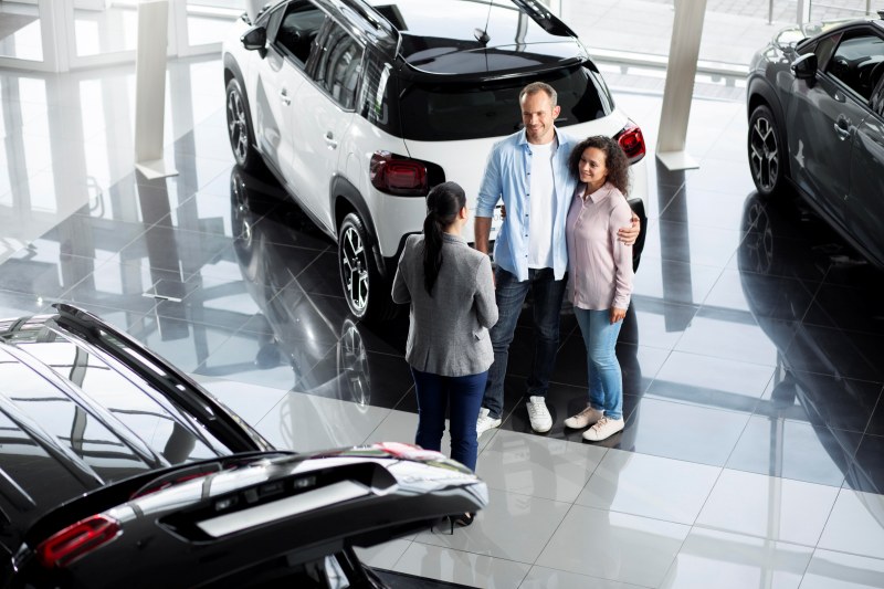 Mengukur Efektivitas Iklan Otomotif dengan Riset Pasar