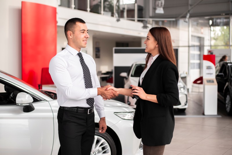 7 Strategi Meningkatkan Penjualan Bisnis Dealer Otomotif