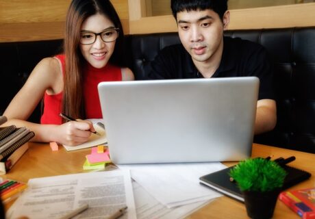 5 Cara Membuat Kuesioner Penelitian Valid untuk Tesis S2