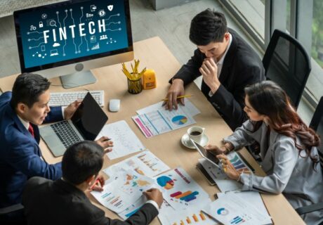 Akuisisi Pengguna Fintech, Strategi Efektif Lewat Studi Pasar