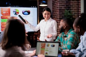 This Is How AI Accelerates Your Market Insights